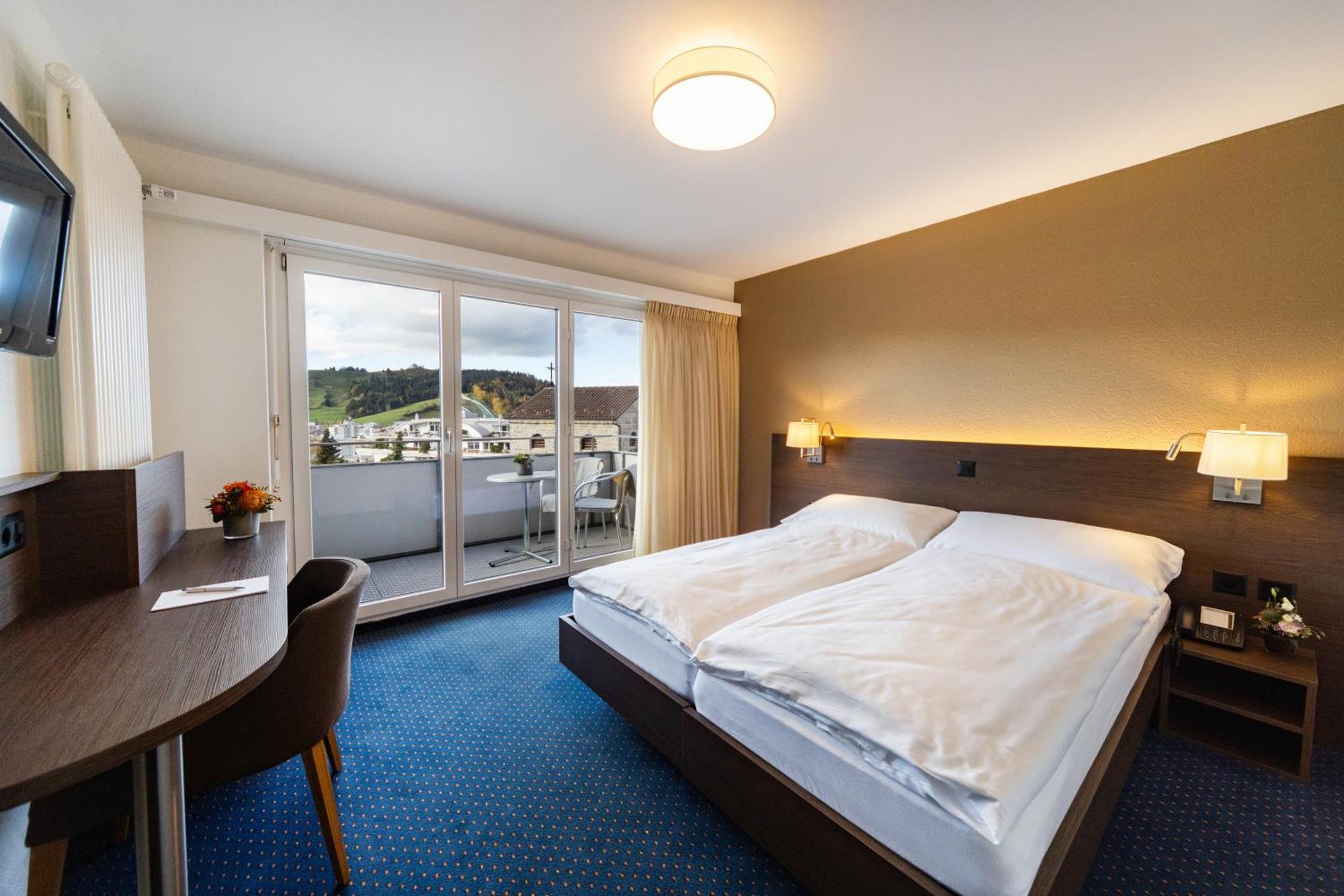 Hotel Drei Koenige Einsiedeln Exteriör bild